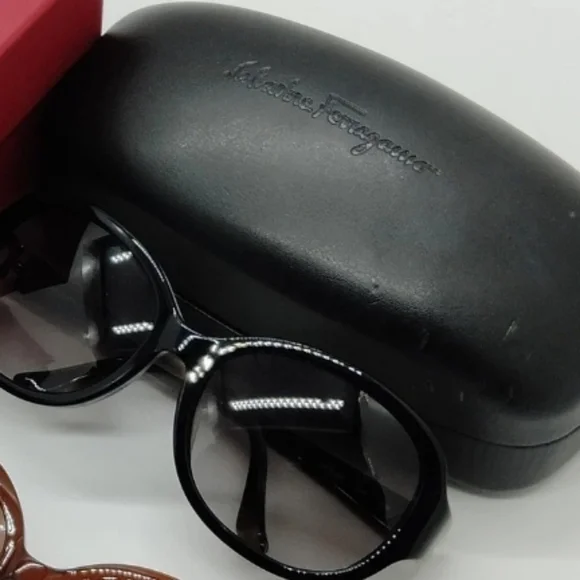 Sale🤓 Salvatore Ferragamo Black Sunglasses with Gold Crystal Encrusted Gancini - Picture 3 of 5